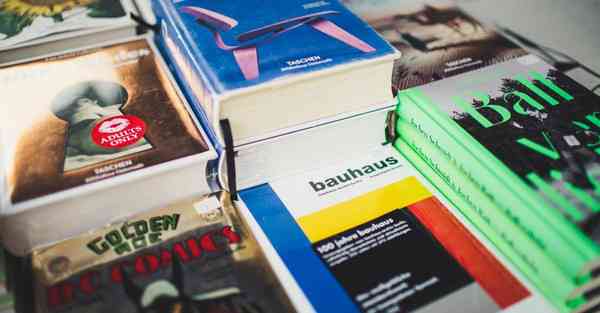 荣事达Q6智能机器人