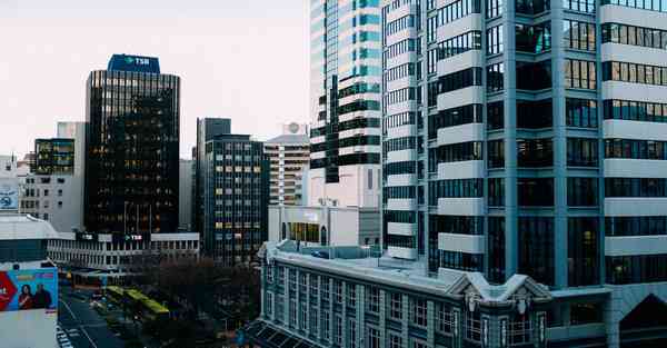 微软联合发布hugginggpt