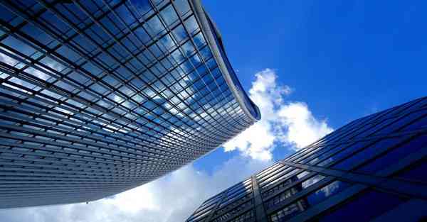 智能小宝机器人充电，智能小宝机器人充电怎么充