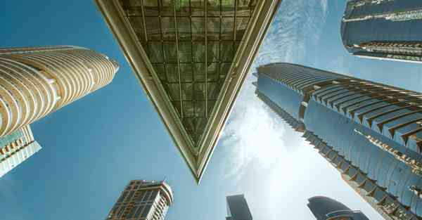 大数据包含设备数据的行业文章