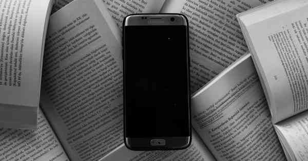 智能小宝机器人充电，智能小宝机器人充电怎么充