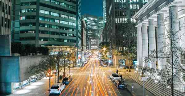 大数据存储界面：顶级技术支撑下的智能存储