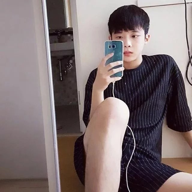 荣思乐龙