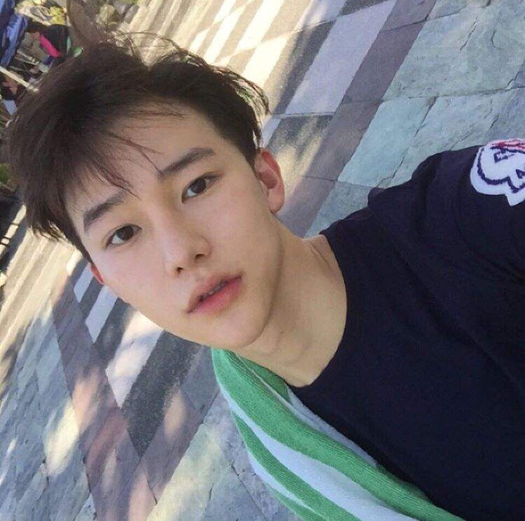 蓝蕊儿琳