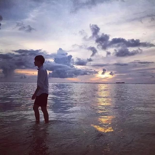 司贤榕菡