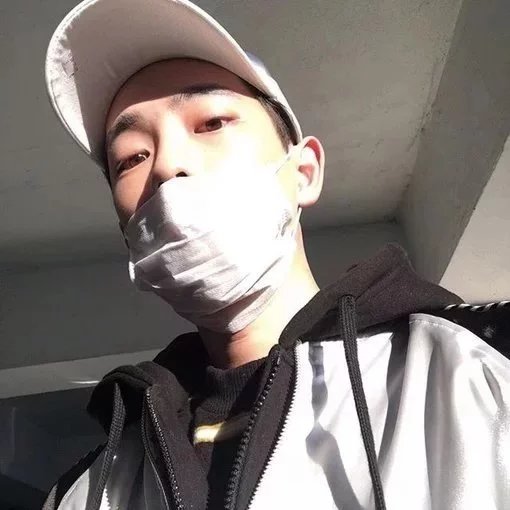 阙馨邦荔