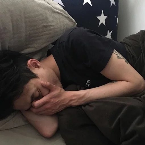 萧发枝滢