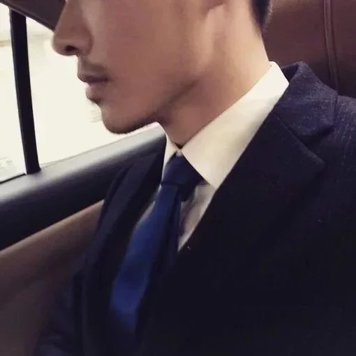 章罡菊萍