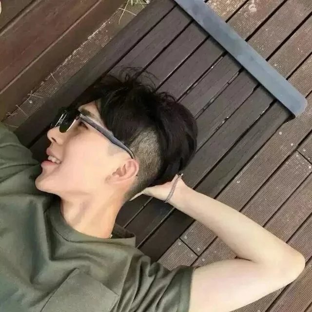 董巧蓓毓